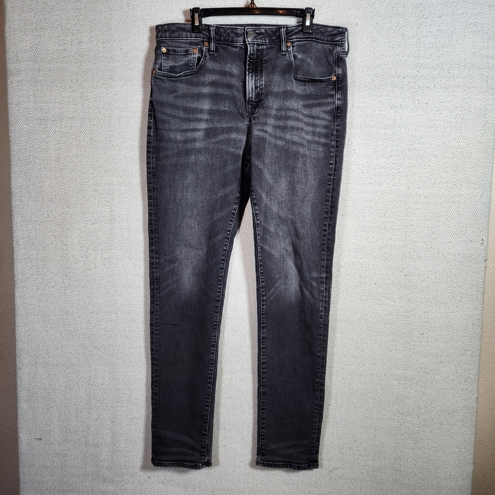 American Eagle 36x36 Airflex Athletic Fit Distressed Black Denim Stretchy Jeans